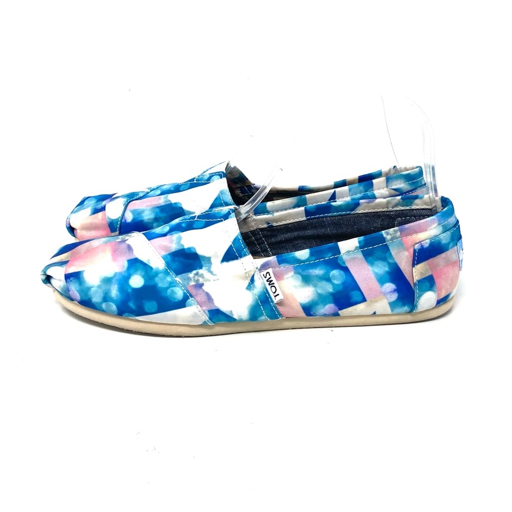 Toms